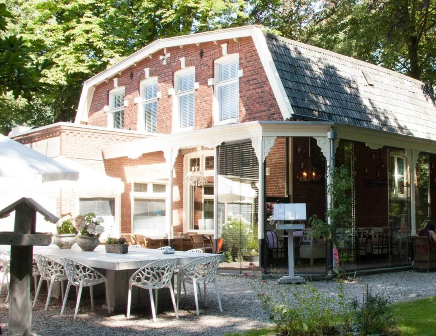Sprakel in t Bos Enschede - Uit in Enschede