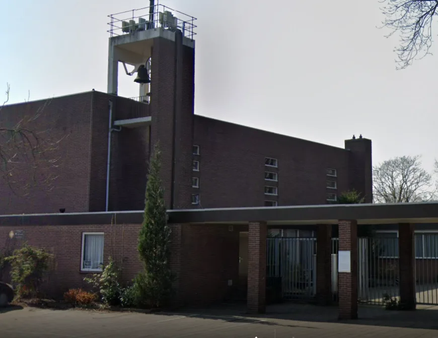 Blick auf die Apostel Thomaskerk in Enschede - Uit in Enschede